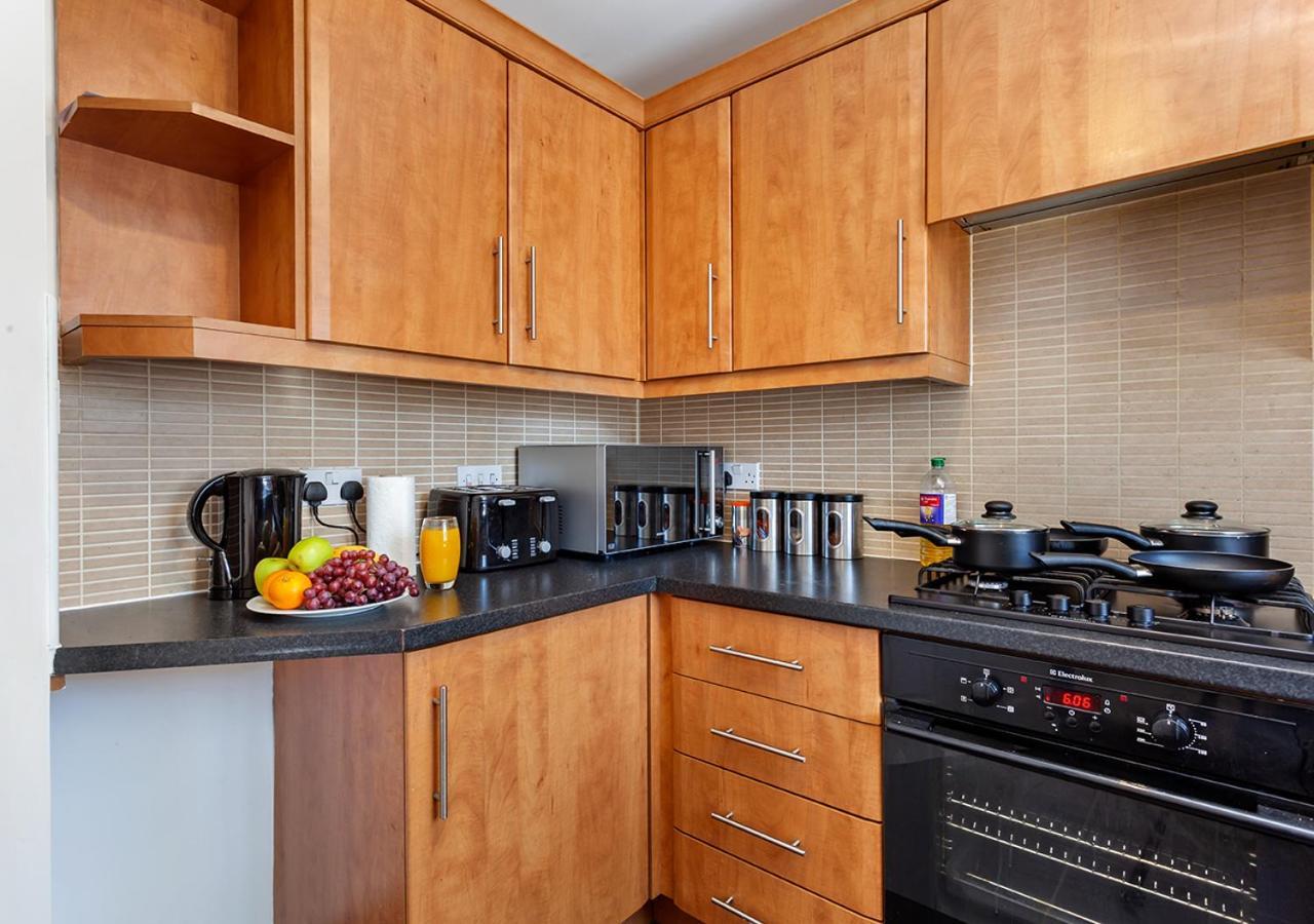 ברמינגהאם Stay Near Airport & Nec, The Leyburn מראה חיצוני תמונה